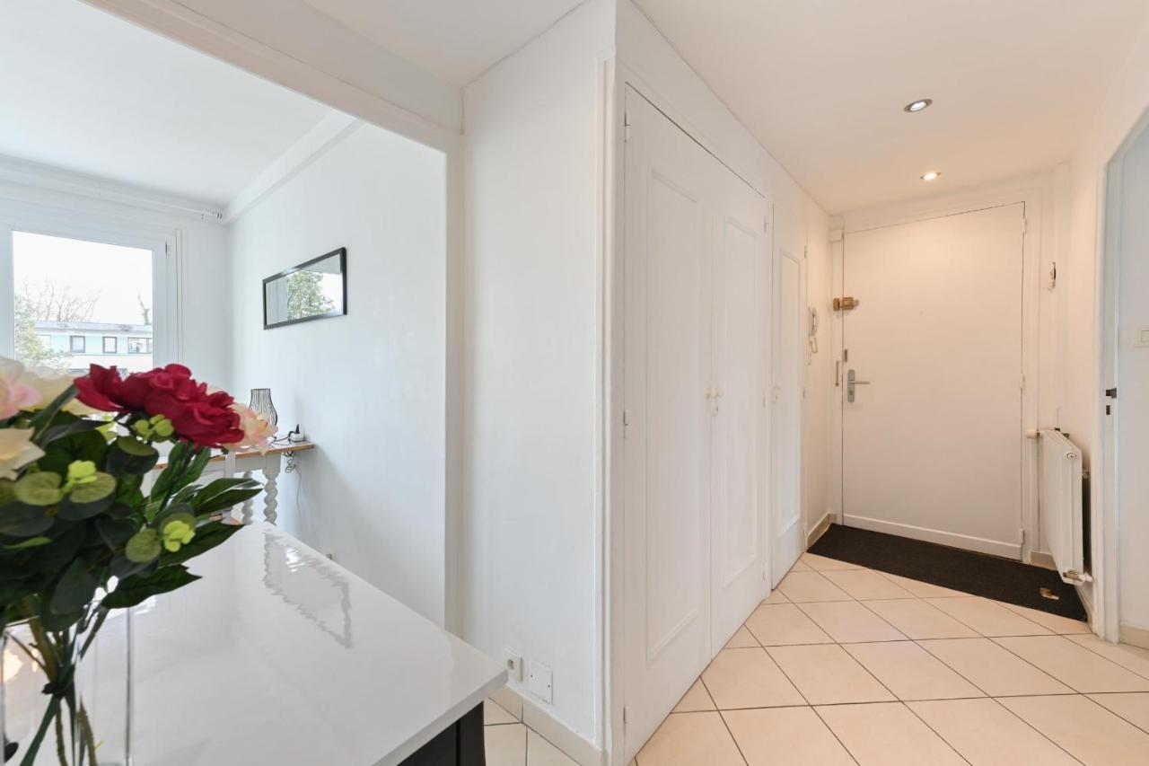 Le Boileau - Apartment For 4 People Parking And Balcony Close To The Lake Annecy Bagian luar foto